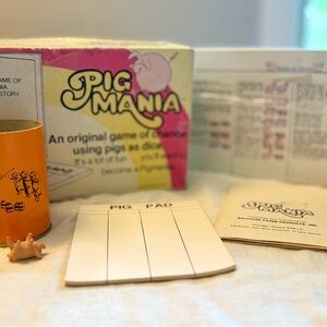 Vintage 1977 Pig Mania Dice Game Set WO pen